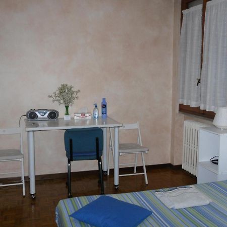 B&B Irene Agrate Brianza Exterior foto